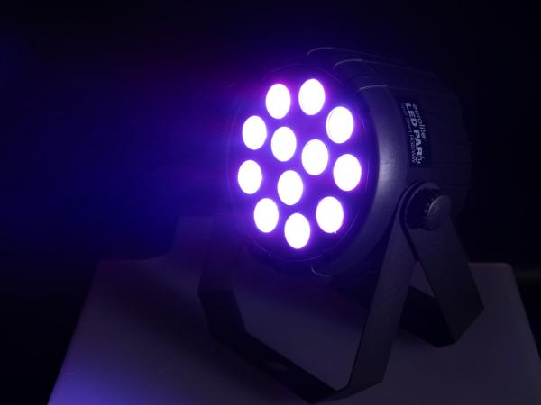 EUROLITE Set 4x LED PARty Spot Silent RGB/WW mit Softbag